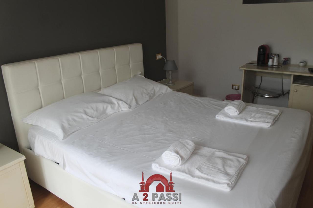 A 2 Passi Da Stesicoro Suite CTA Exterior photo