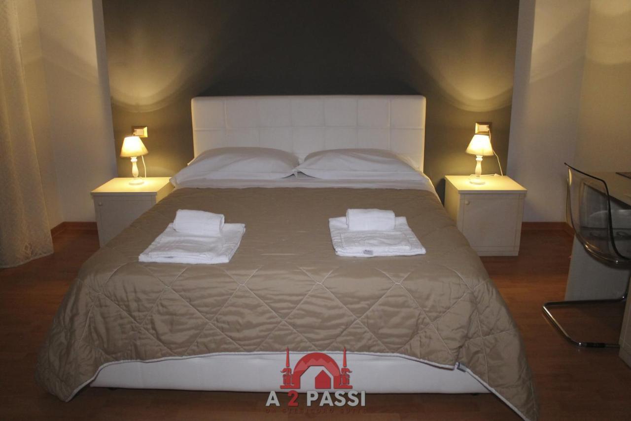 A 2 Passi Da Stesicoro Suite CTA Exterior photo