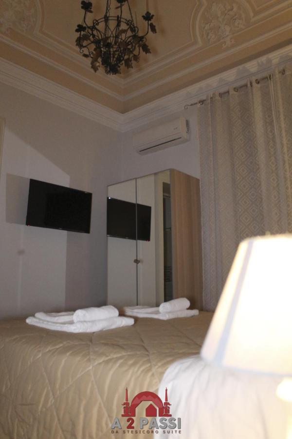 A 2 Passi Da Stesicoro Suite CTA Exterior photo